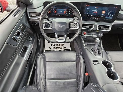 Used 2024 Ford Mustang GT Premium image 10