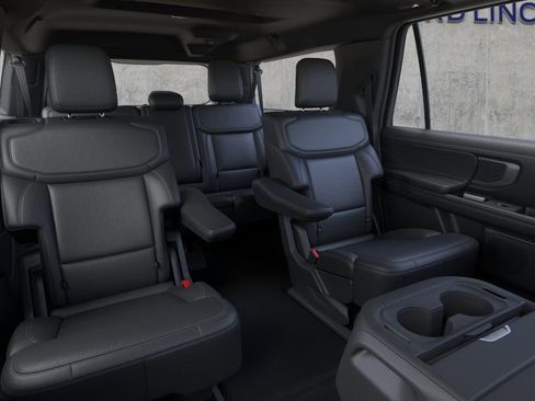 New 2026 Ford Expedition Max Platinum AWD/4WD image 11