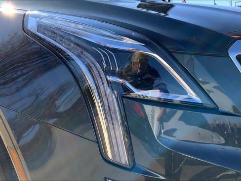 Used 2021 Cadillac XT5 Premium Luxury image 27