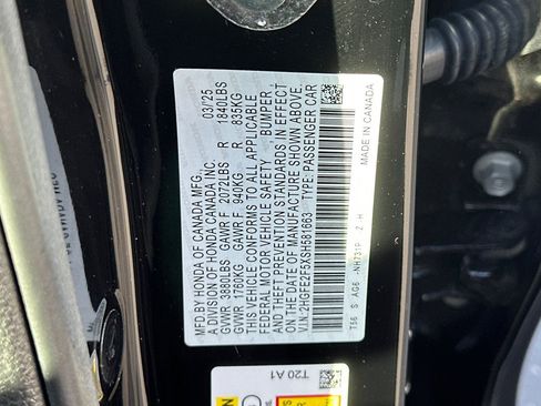 Used 2025 Honda Civic Sport image 27