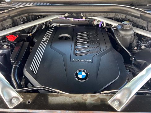 Used 2021 BMW X5 xDrive40i AWD/4WD image 30