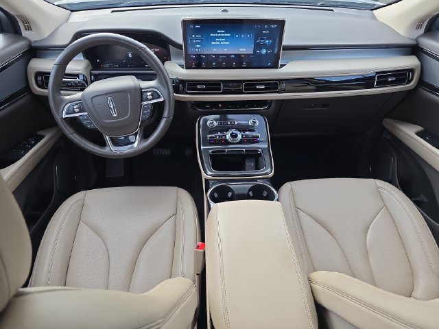 Certified 2023 Lincoln Nautilus AWD w/ Premium Package image 24