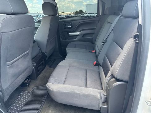 Used 2018 Chevrolet Silverado 1500 LT w/ LT Eassist Package image 32