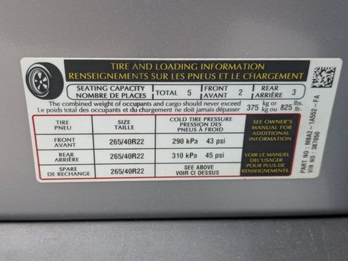 Used 2024 Land Rover Range Rover Velar Dynamic SE AWD/4WD image 19