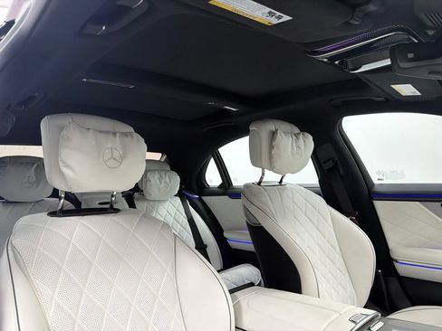 New 2027 Mercedes-Benz S 580 4MATIC Sedan image 29