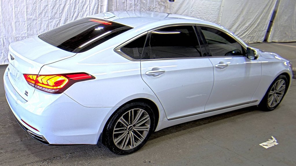 Used 2018 Genesis G80 3.8 AWD/4WD image 7