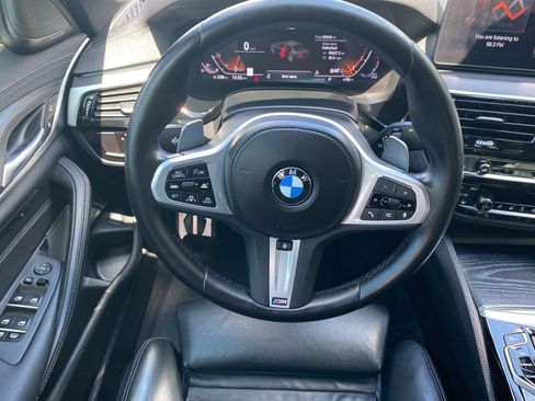 Used 2022 BMW 530i w/ Executive Package RWD image 7