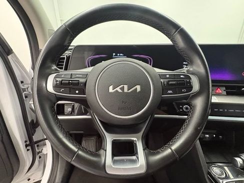 Used 2023 Kia Sportage EX FWD image 14