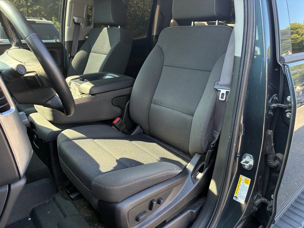 Used 2017 Chevrolet Silverado 1500 LT w/ All Star Edition RWD image 6