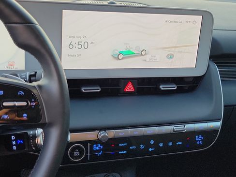 Certified 2024 Hyundai Ioniq 5 SEL RWD image 15