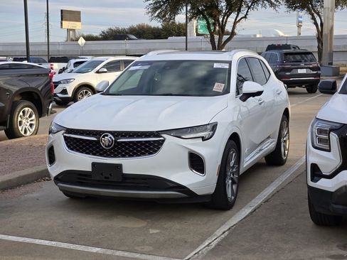 Used 2022 Buick Envision Avenir w/ Technology Package II image 1