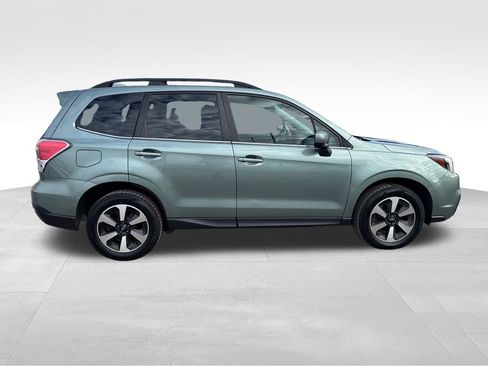 Used 2018 Subaru Forester 2.5i Limited image 6