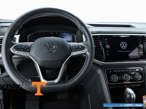 Used 2023 Volkswagen Atlas Cross Sport SE w/ Panoramic Sunroof Package AWD/4WD image 20