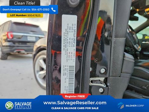 Used 2014 Dodge Charger R/T image 16