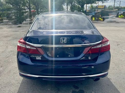 Used 2017 Honda Accord LX image 11