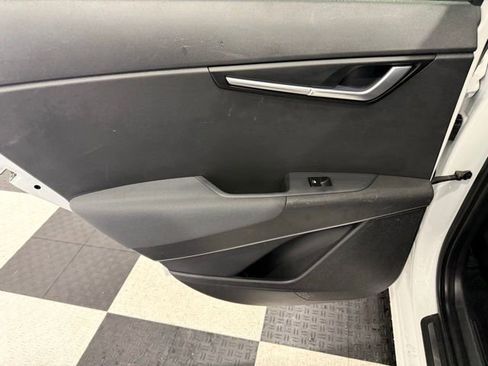Used 2023 Kia Niro Wave image 17