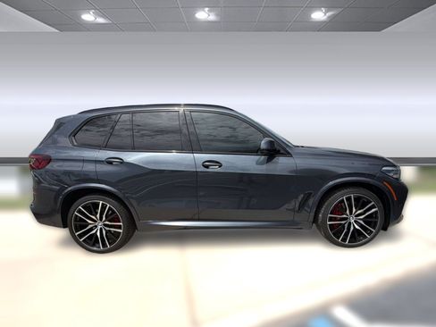 Used 2022 BMW X5 xDrive40i w/ M Sport Package AWD/4WD image 8