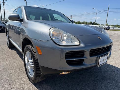 Used 2004 Porsche Cayenne S AWD/4WD image 15