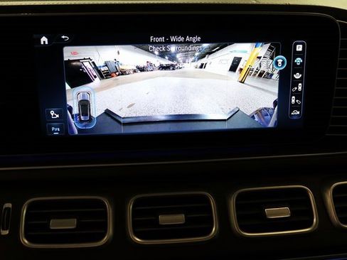 Used 2024 Mercedes-Benz GLE 450 4MATIC w/ AMG Line Exterior image 25