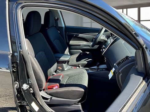 New 2026 Mitsubishi Outlander Sport AWD image 12