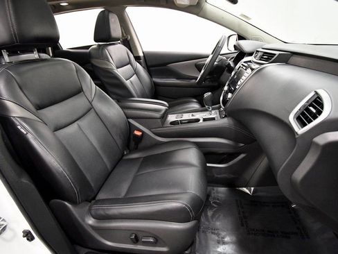 Used 2024 Nissan Murano SL image 19