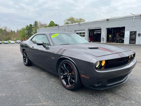 Used 2016 Dodge Challenger R/T w/ Blacktop Package RWD image 6