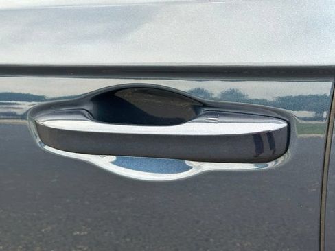 Used 2024 Honda Accord EX image 11