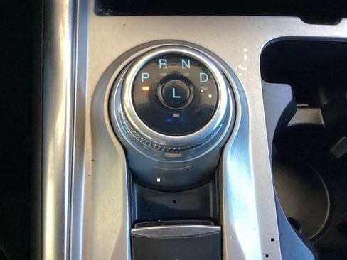 Used 2022 Ford Explorer XLT w/ Equipment Group 202A image 59