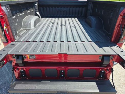 New 2026 GMC Sierra 2500 AT4 w/ AT4 Premium Plus Package AWD/4WD image 21