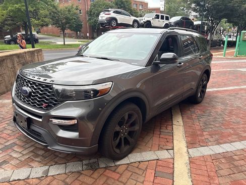 Used 2020 Ford Explorer ST w/ ST Street Pack AWD/4WD image 7
