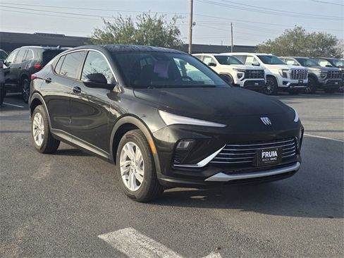 New 2026 Buick Envista Preferred image 3