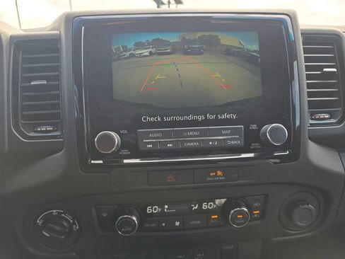 Used 2023 Nissan Frontier PRO-4X w/ Tow Package image 6