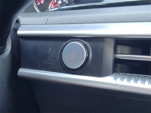 Used 2022 Kia K5 LXS image 31