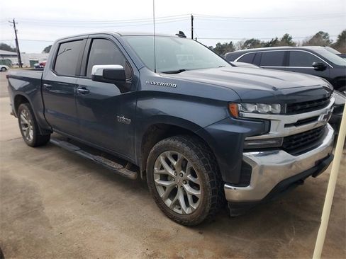 Used 2020 Chevrolet Silverado 1500 LT w/ Texas Edition image 3
