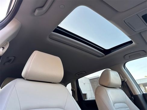 Used 2025 Honda CR-V EX-L image 12