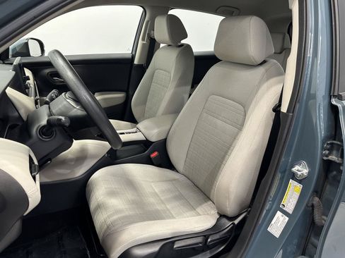 Certified 2024 Honda HR-V LX image 12