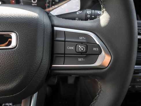 New 2026 Jeep Compass Latitude image 23