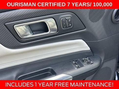 Used 2025 Ford Mustang GT Premium RWD image 17