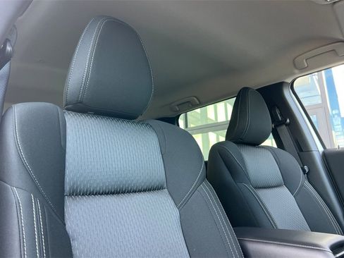 New 2025 Mitsubishi Outlander ES image 18