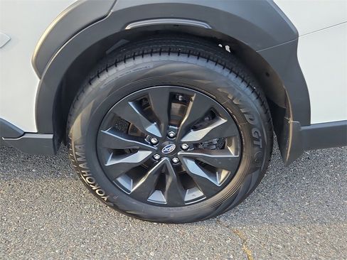 Used 2023 Subaru Outback Onyx Edition image 8