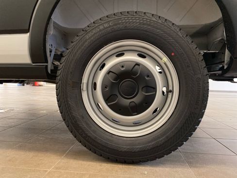 New 2026 Ford Transit 150 Low Roof image 18