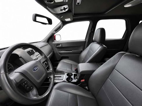 Used 2011 Ford Escape Limited w/ 302A Rapid Spec Order Code AWD/4WD image 17