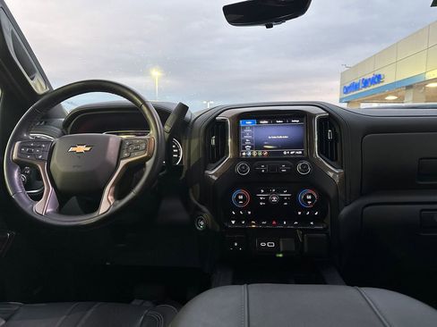 Used 2023 Chevrolet Silverado 3500 High Country image 15