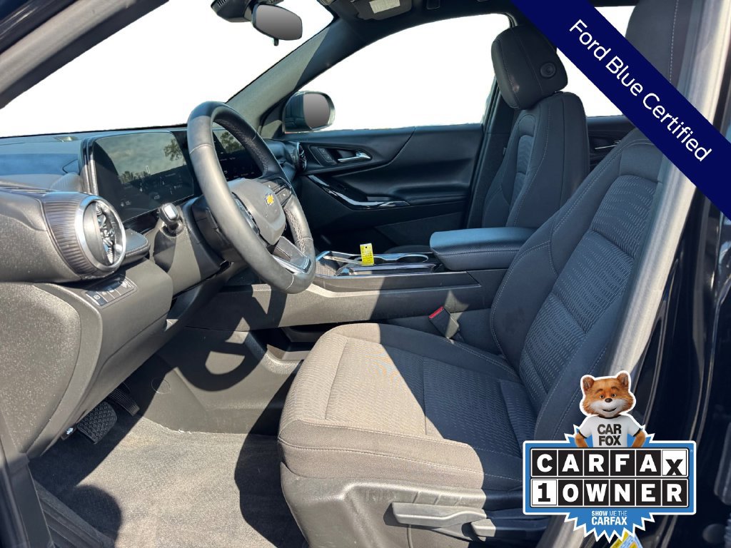 Used 2025 Chevrolet Equinox LT FWD image 13