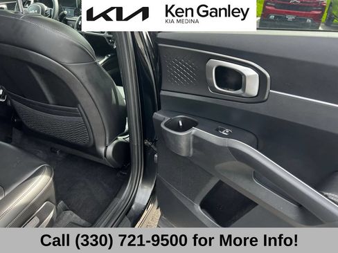 Certified 2023 Kia Sorento S FWD image 57