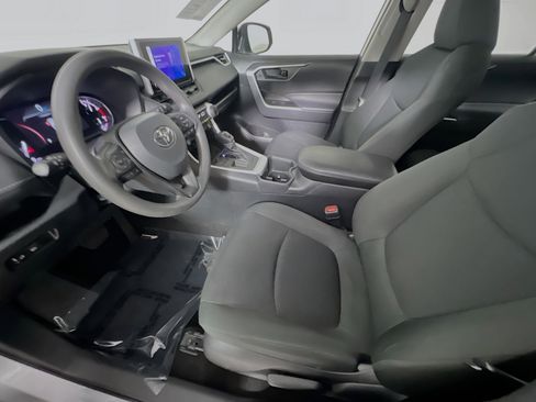 Used 2024 Toyota RAV4 LE image 15