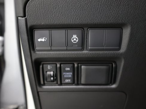 Used 2018 INFINITI QX80 2WD image 21