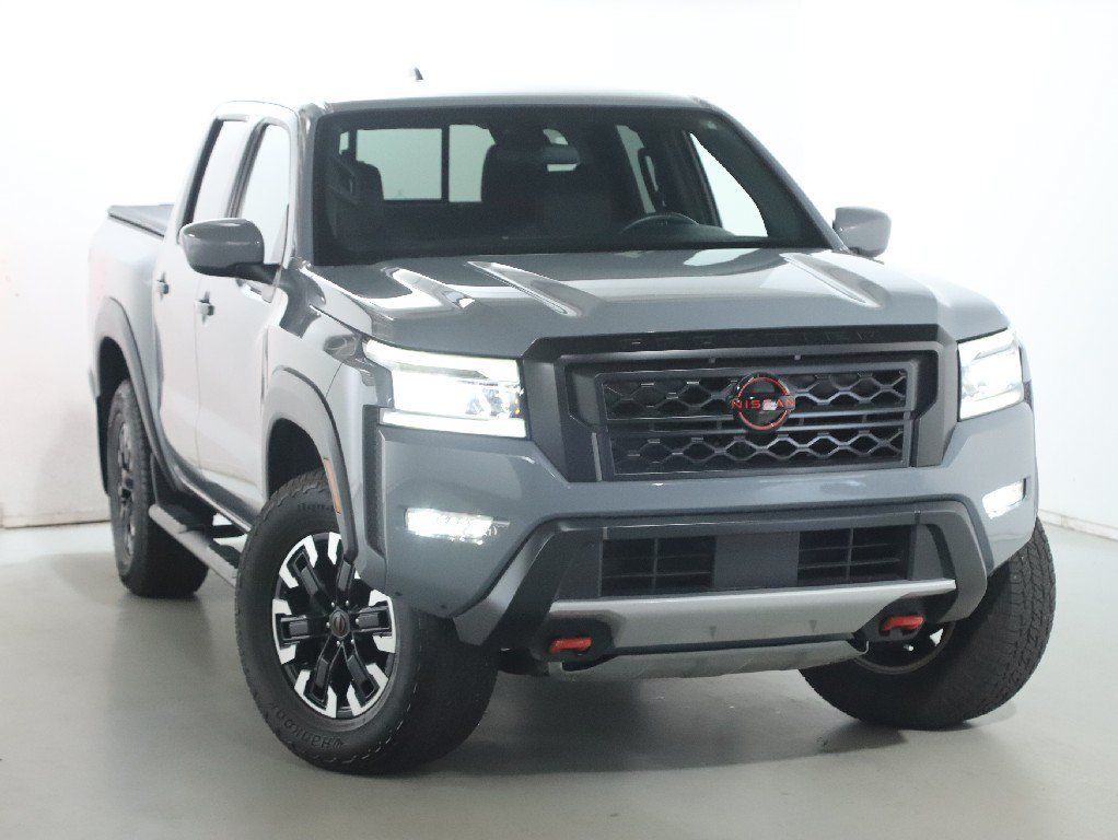 Certified 2024 Nissan Frontier PRO-4X w/ Technology Package AWD/4WD image 2