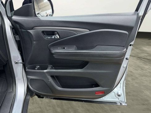 Used 2019 Honda Ridgeline RTL-T image 29