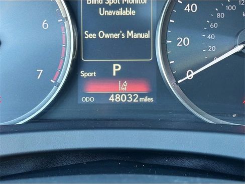 Used 2022 Lexus IS 300 w/ Premium Package image 37